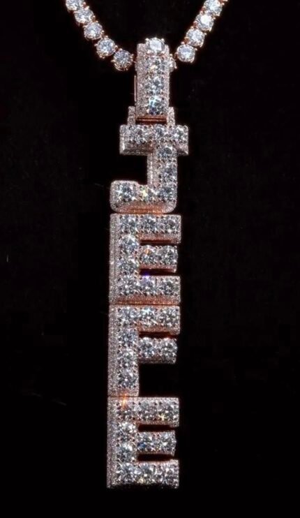 Customi Jewelry VVS Moissanite Custom Letter Pendant Necklace