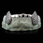 SSS Custom Icedout Bar fangs WVS Moissanite diamondsset S925 Filled 14k solid dental gold customized moldedTooth Gem Oral accessories.
